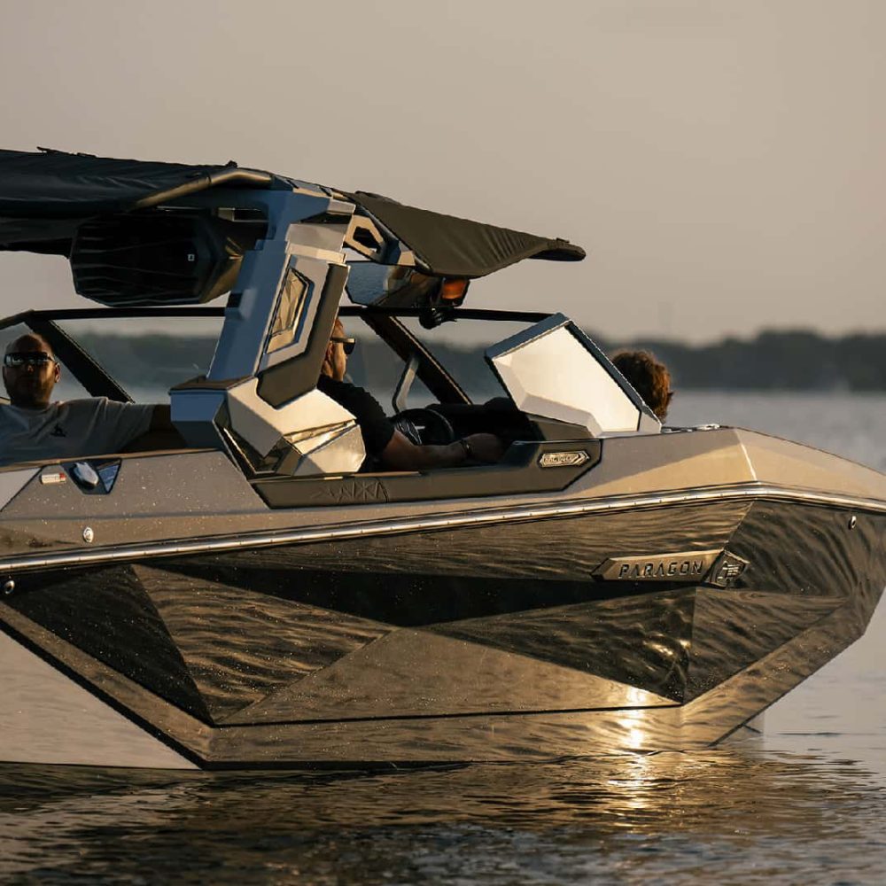 2024_Super_Air_Nautique_G25P_020